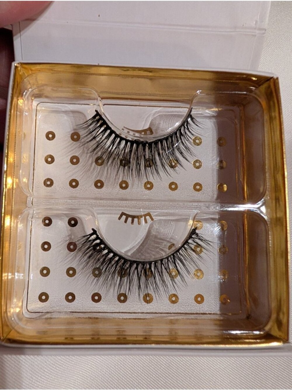 Battington Monroe Medium Strip Lashes New In Box! -165